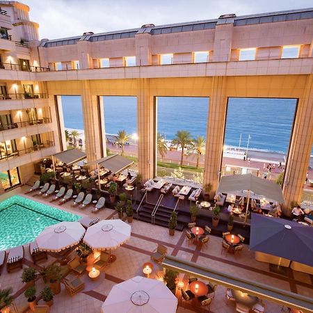 Hyatt Regency Nice Palais De La Mediterranee Exterior photo The pool at the InterContinental